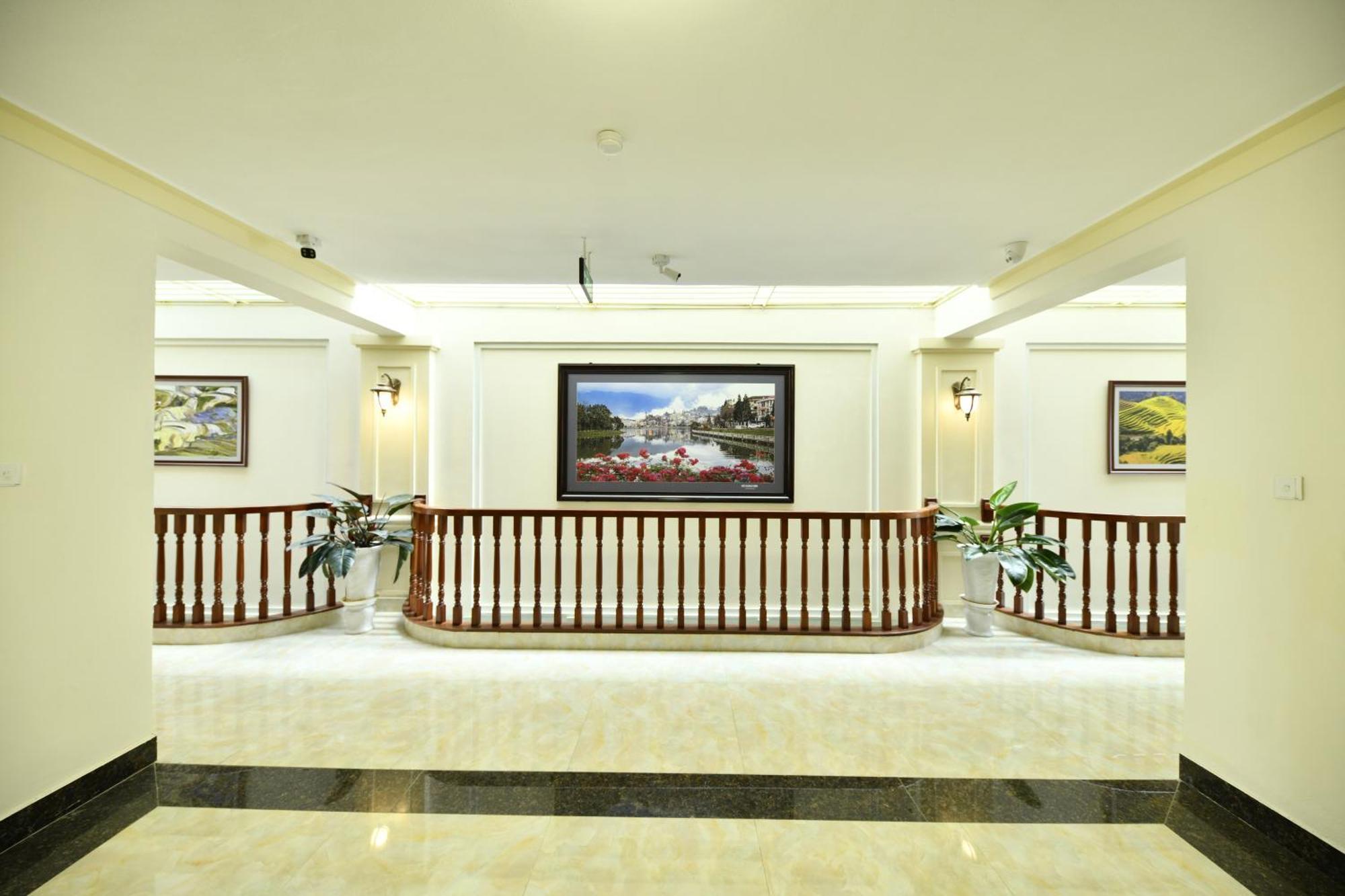 Sapa Symphony Hotel Exterior foto